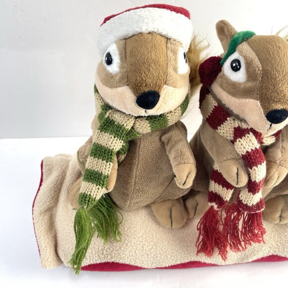 Vintage Singing Christmas Chipmunks Plush Carlton Cards Animatronic Squirrel - Picture 2 of 16